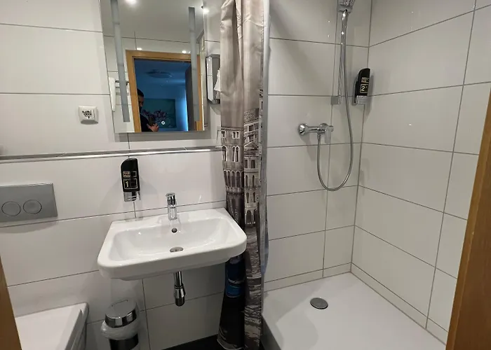 Hotel 9-enhof Wuppertal