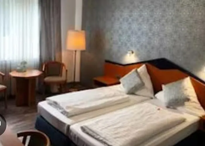 9-enhof Hotel 3*